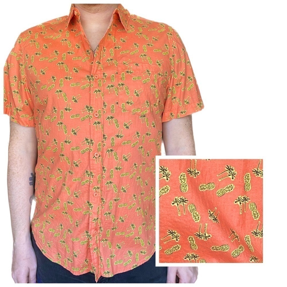 PUBLICOPINION - Medium Short Sleeve Button Up Pineapple Palm Tree